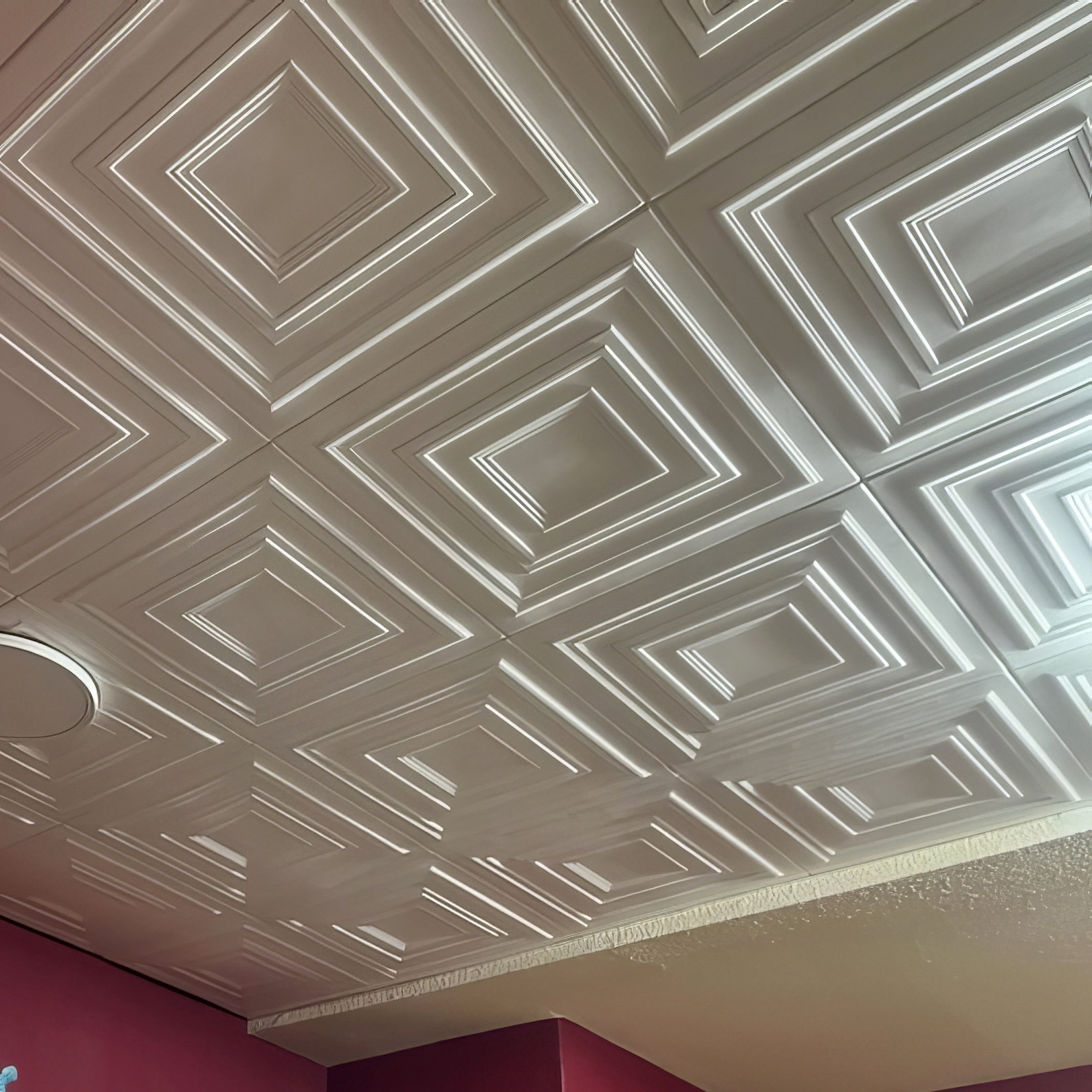 Styrofoam Ceiling Tiles – Glue Up, 20x20 Inches, R33 White, Decorative & Easy Install