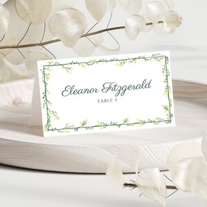 Marque-places pour dîner de mariage citron (1) - Modèle sur toile aquarelle modifiable | Cartes de visite illustrées peintes à la main pour un événement/un mariage