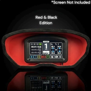 Puede incluir: Una pantalla digital negra y roja con el texto "Red & Black Edition" y "*Screen Not Included". La pantalla muestra varios números y datos, incluyendo la velocidad y el tiempo. La pantalla está en un marco negro.