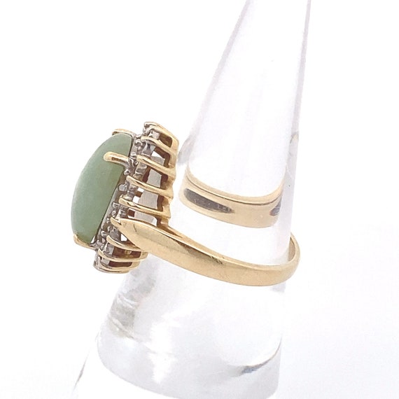 Jade Oval 14k Gold Ring - image 2