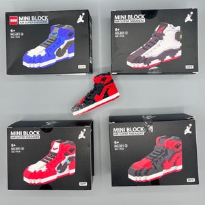 Building Block Sneaker Models : Adidas Superstar Sneaker