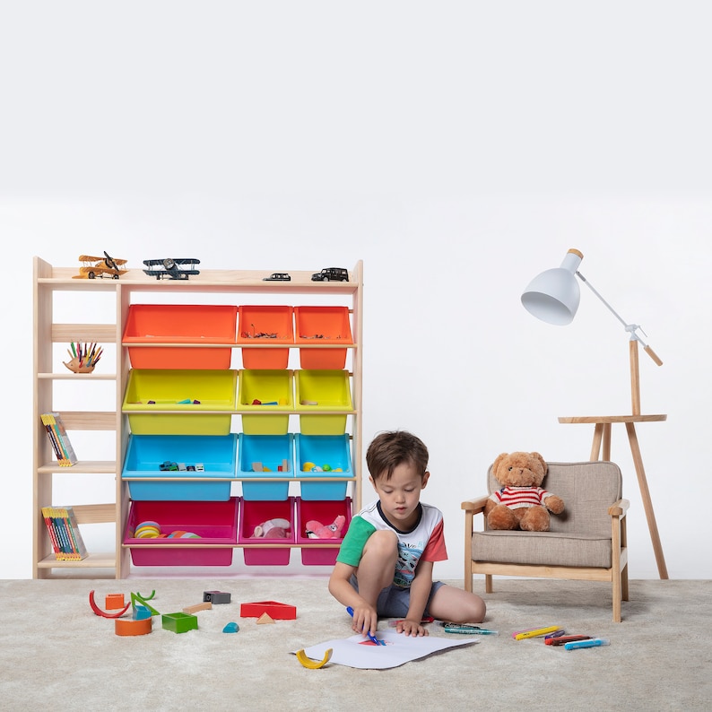 Spielzeugaufbewahrung aus 100 % Massivholz B x H x T: 115 x 115 x 30 cm 12 weiße Alabaster-Aufbewahrungsbehälter und Bücherregal Aufbewahrung von Kinderspielzeug Bücherregal unbeschichtet Bild 6