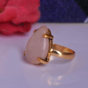 Rose Quartz Ring, Gold Ring, Brass Band Ring, Dainty Ring, Women&#39;s Ring, Natural Stone, Brass Ring, Promise Ring, Gift For Her, Prong Ring