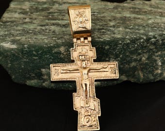 Collar con cruz ortodoxa / Colgante de crucifijo dorado / Joyería con cruz rusa / Regalo religioso