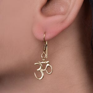 Light Weight Om Gold Earrings, Spiritual Earrings, Gifts for yoga lover, Earrings, Om Dangle, Yoga Earrings, Om Jewelry, Gifts for Her