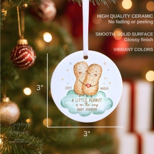 We’re Expecting Baby Ornament 2026 – Personalized Little Peanut Couple Ornament – Parents to Be Pregnancy Announcement Christmas Gift Bild 6