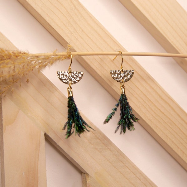 Boucles d'oreilles pompon plumes de paon | Couleur or