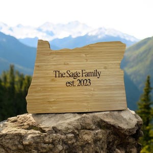 Oregon State-Shaped Personalized Bamboo Cutting Board | Sierra Heirloom | All 50 states Available