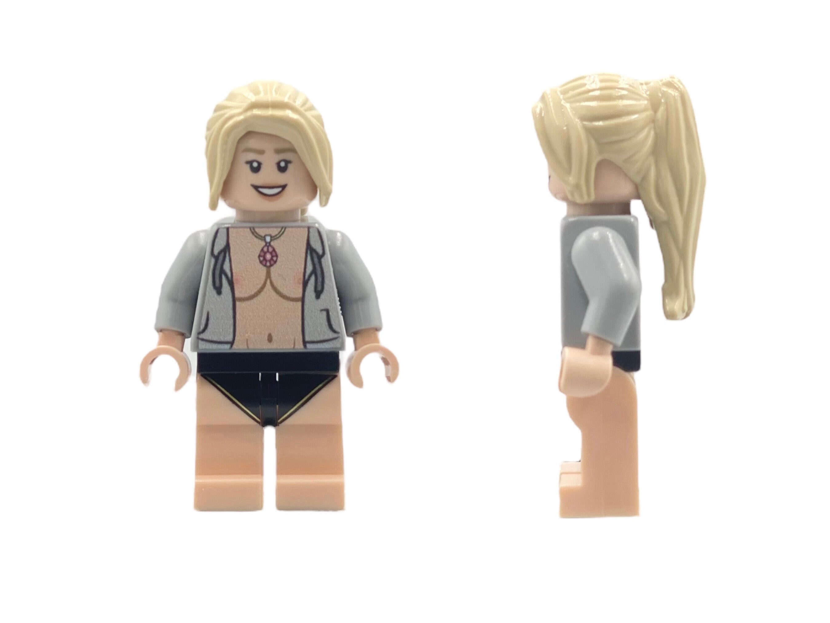 Naked Minifigures With Breasts Custom Design Printed on LGO Parts Open