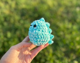 Crochet Tiny Chunky Dino Gift - Adorable peluche de dinosaure faite à la main - Amigurumi - Couleurs personnalisables