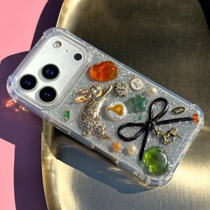 Funda de resina con iniciales de diseñador para iPhone, funda estética con monograma para iPhone 17, 16, 15, 14, 13, 12, 11 Pro Max Plus Mini, funda con nombre de invierno