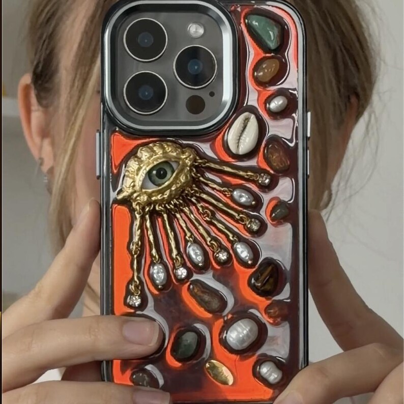 Mobilskal i hartsdekodering, estetiskt tufft telefonskal för iPhone 17 16 15 14 13 12 11 pro max plus mini-skal, Golden eye bild 2