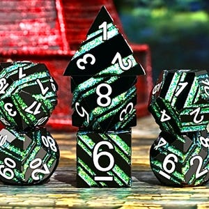 Fairy Forged - DnD Polyhedral Dice Set - TTRPG Dobbelstenen metalen dobbelstenen worden geleverd met metalen dobbelstenen geschenkdoos Dnd kerstcadeau, dnd verjaardagscadeau afbeelding 10