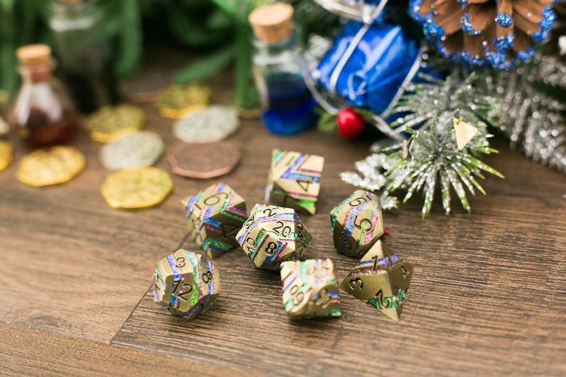 Fairy Forged - DnD Polyhedral Dice Set - TTRPG Dobbelstenen metalen dobbelstenen worden geleverd met metalen dobbelstenen geschenkdoos Dnd kerstcadeau, dnd verjaardagscadeau afbeelding 6