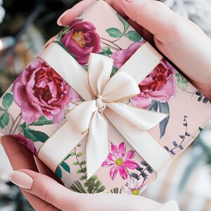 Valentine&#39;s Day Wrapping Paper, Romantic Gift Wrap, Pretty Wrapping Paper, Wedding, Bridal Shower, Wrapping Paper Sheets, Roses Gift Wrap