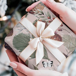 Winter Gift Wrap, Forest Gift Wrap Papers, Christmas Wrapping Paper, Holiday Gift Wrap, Christmas Paper, Xmas Wrapping Paper, Festive