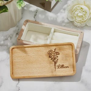 Personalised Birth Flower Jewellery Box with Name – Gift for Her