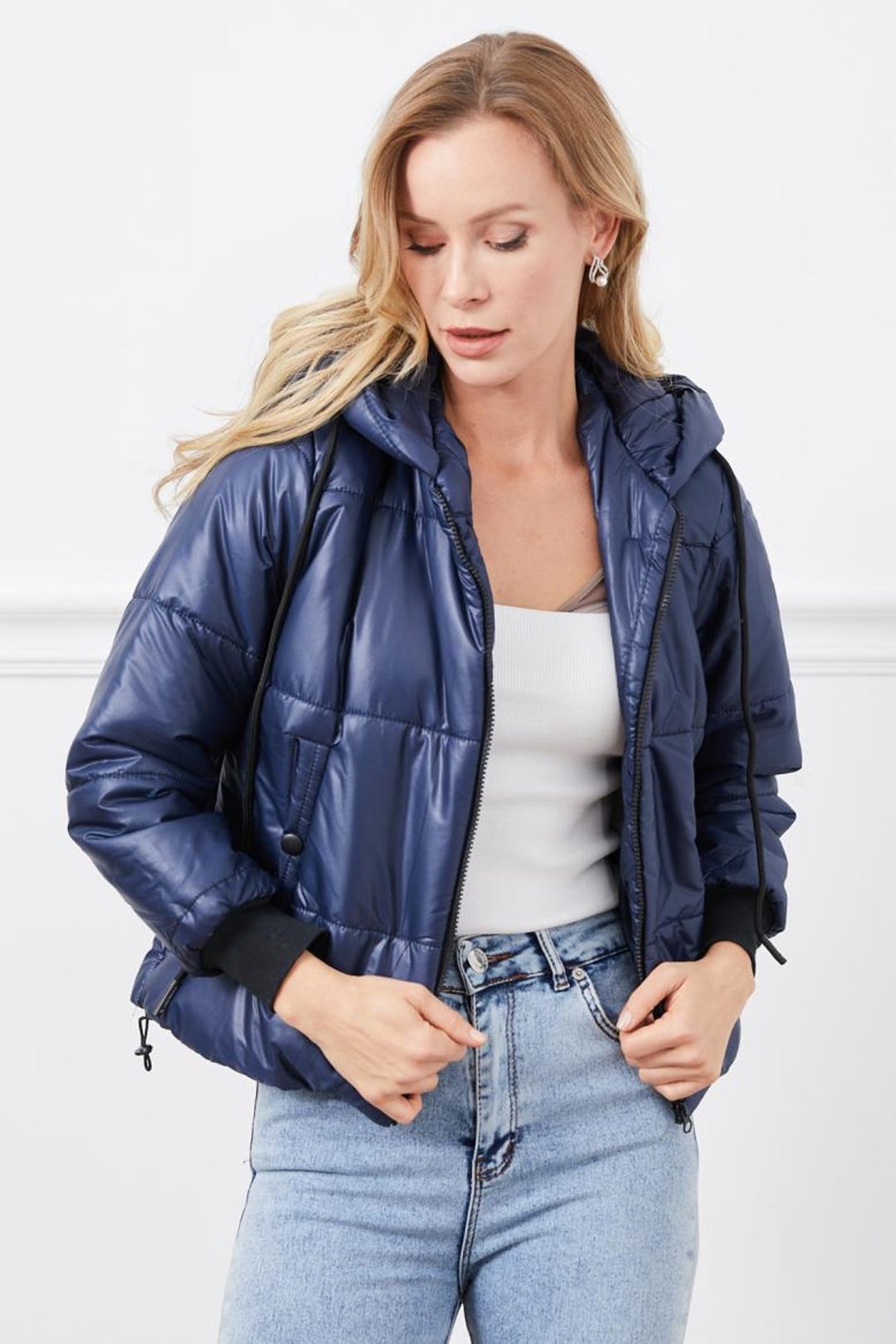 Navy Blue Hooded Puffer Jacket for Women stylish Short Hooded Puffer — free download