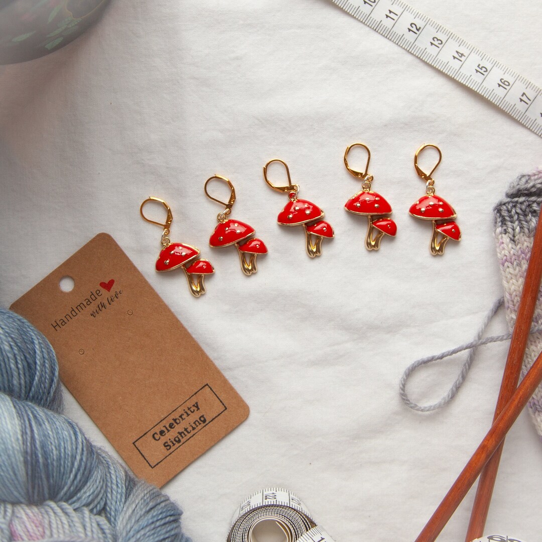 Regal Red Mushroom Markers 5 Stitch Markers for Knitting Etsy