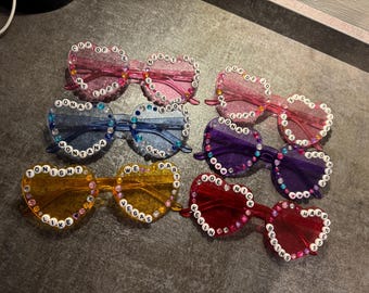 Jonas Brothers hand decorated love heart glasses - greetings from your home town tour