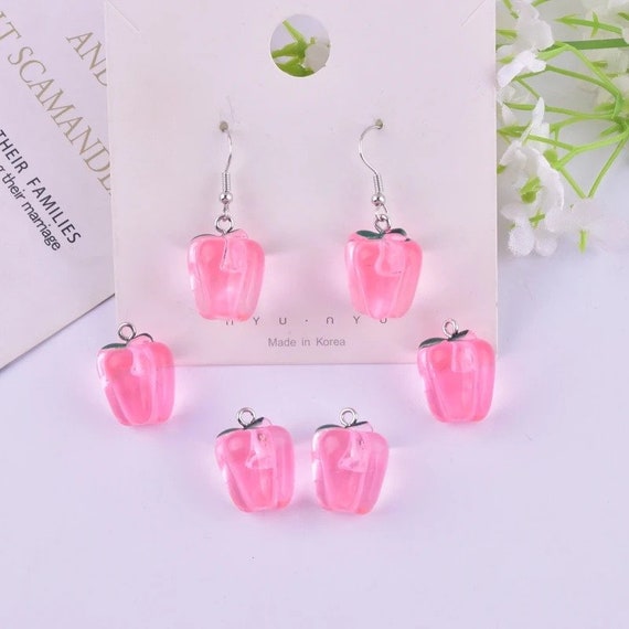 10 Pieces of Pink Pepper Resin Charms for Jewelry Making, Pepper