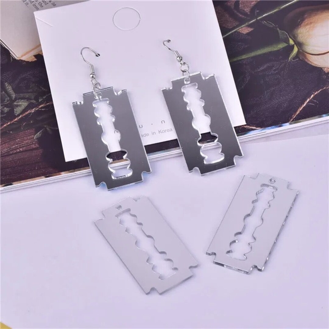10 Pieces of Razor Blade Goth Punk Blade Acrylic Charms Etsy