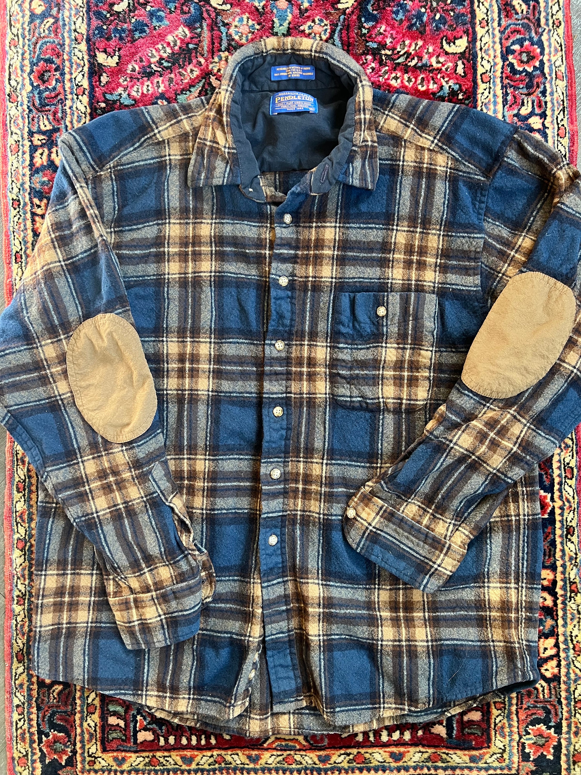 70s/80s Vintage Pendleton Wool Flannel Shirt With Elbow Patches - Etsy 70s/80s Vintage Pendleton Wool Flannel Shirt With Elbow Patches - Etsy