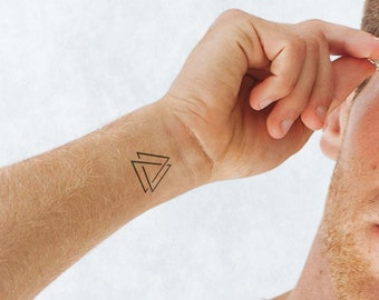 Langdurige tijdelijke tattoo | Op elkaar geplaatste driehoeken | Tatoeage voor mannen en vrouwen | Semi-permanente tatoeage | JaguaHenna | Cadeau idee