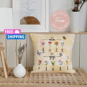 Custom Grandma&#39;s Garden Pillow, Personalized Birthflower Pillow, Mom&#39;s Garden Pillow with Kids Names, Gift for Grandma, Mother&#39;s Day Gift
