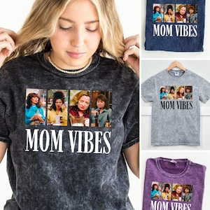 Mom VIBES, T-shirt con lavaggio minerale, colori comodi, maglietta divertente sulla vita da mamma, maglietta alla moda e divertente per mamme, retrò, mamma estiva, vintage, That 70&#39;s Show