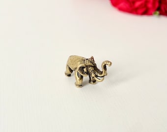 Figura de elefante de latón (la más pequeña)