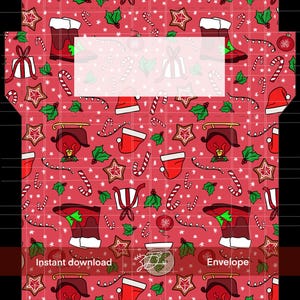 Könnte beinhalten: Eine rote Weihnachtsumschlag mit einem sich wiederholenden Muster aus Feiertags-Elementen. Das Design umfasst Weihnachtsmützen, Zuckerstangen, Lebkuchensterne und Geschenkboxen. Der Text "Instant download" und "Envelope" sind sichtbar.
