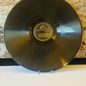 Paul Whiteman 12-inch Vinyl Record (no case) Whiteman Medley Album Sold AS IS