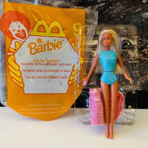Malibu Barbie 1999 Barbie Toy
