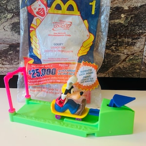 Goofy Movie Goofy Launch Toy (2000)