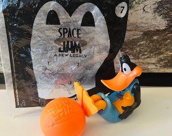 Daffy Duck Space Jam a New Legacy Happy Meal Toy