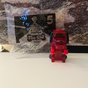 Poo-chi 2001 Happy Meal-speelgoed
