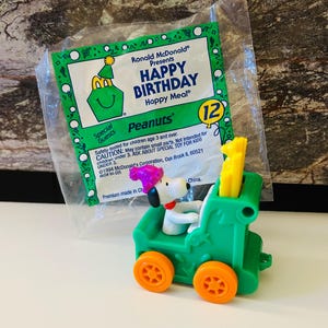 Peanuts Toy 1994 Happy Birthday Train Collection