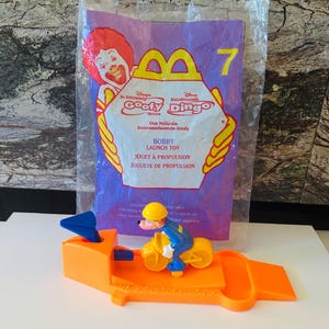 Goofy Movie Bobby Launch Toy (2000)
