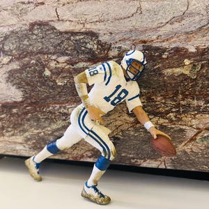 Peyton Manning McFarlane 2002 Series 4 Collectible Figure Indianapolis Colts, No box