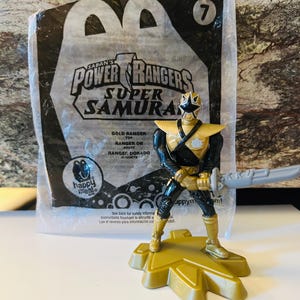 Super Samurai Gold Ranger Power Ranger Happy Meal Toy