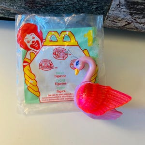Swan Figure from Littlest Pet Shop 1995 Toy