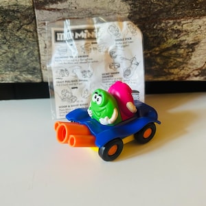 M&Ms Figure Toy Figurine Burger King 1997 Toy