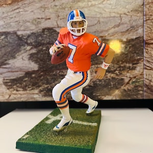 John Elway McFarlane 2005 Legends Series Collectible Figure Denver Broncos, No box