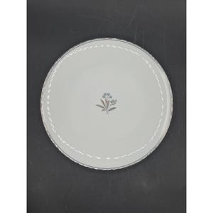 Noritake China Bessie Pattern #5788 10.5&quot; Dinner Plate Japan Fine Porcelain Dinnerware