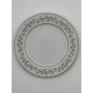 Noritake Japan Porcelain China Savannah 2031 Platinum Rim Salad plates 8.25&quot;