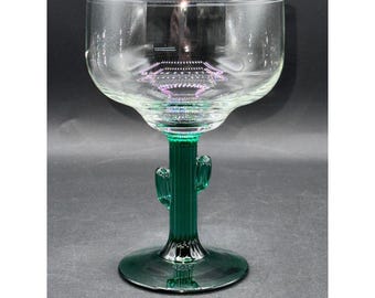 Copa de margarita Libbey Cactus Stem, transparente y verde, 16,5 cm de alto, 10 cm de diámetro. Diseño elegante.