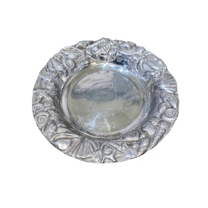 Vintage Large Cast Pewter Shell Serving Bowl