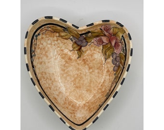 Hand Painted Signed N Boozer 2002 Heart Ceramic bowl lacajun molds 1989