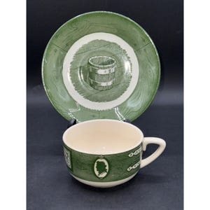 Zestaw filiżanek i spodków Royal China Colonial Homestead Green Transferware – rustykalny, amerykański design